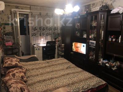 1-бөлмелі пәтер · 32 м² · 2/5 қабат, 19-шағынаудан, бағасы: ~ 9.5 млн ₸ в Караганде, Алихана Бокейханова р-н