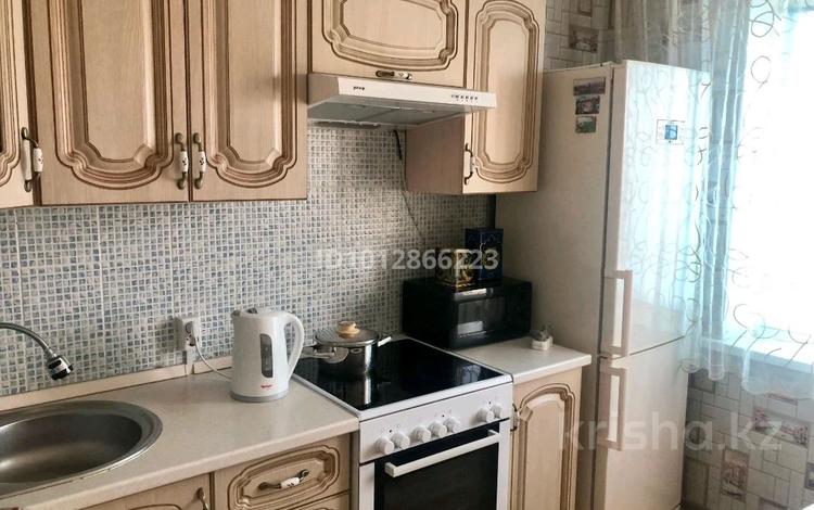 2-бөлмелі пәтер · 54.3 м² · 8/10 қабат, Каркаралинская 24 — 10 Средней школы, бағасы: 23 млн ₸ в Семее — фото 2