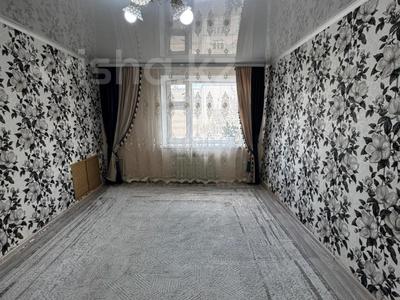 2-комнатная квартира · 48 м² · 5/5 этаж, Жаксыгулова за 11 млн ₸ в Уральске