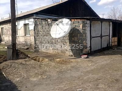 Часть дома · 3 комнаты · 60 м², Поселок Железнодорожников 44 — Улицы Омские за 40 000 〒 в Семее, Красный Кордон