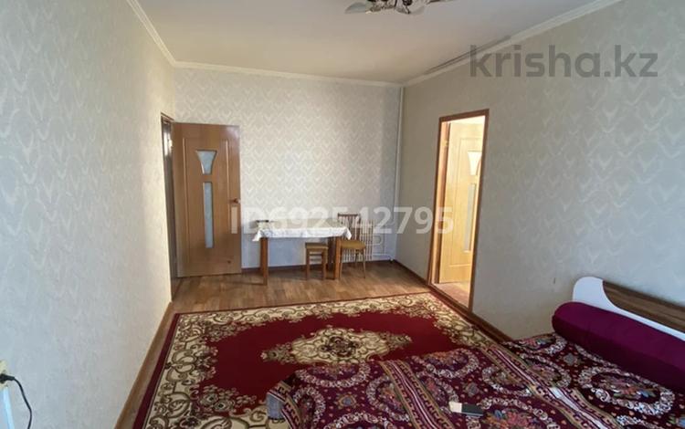 1-комнатная квартира, 36 м², 3/5 этаж помесячно, 11-й мкр