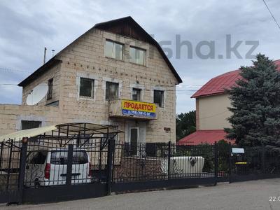 Отдельный дом · 7 комнат · 380 м² · 8 сот., мкр Атырау 117 за 120 млн ₸ в Алматы, Медеуский р-н