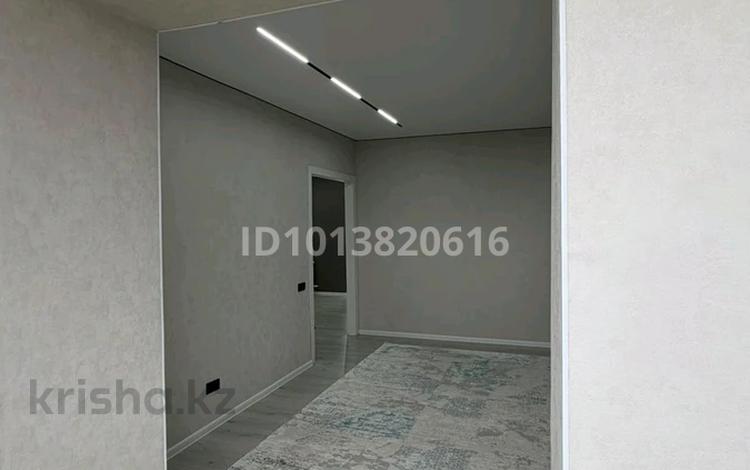 2-комнатная квартира · 65 м² · 6/9 этаж, мкр Старый Аэропорт, Самал 88 — 10 мкрн за 26.5 млн ₸ в Уральске — фото 9