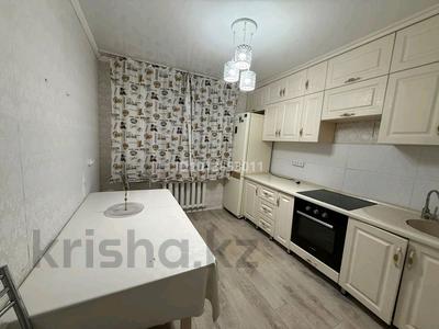 3-комнатная квартира · 65 м² · 9/10 этаж, мкр Юго-Восток, Мкр Юго-Восток, мкр Степной 3 6/1 — Возле Нормы за 200 000 ₸ в Караганде, Казыбек би р-н