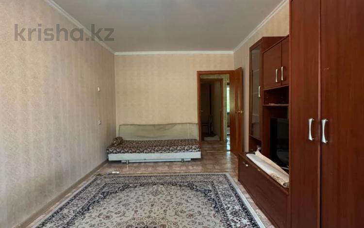 2-бөлмелі пәтер · 47.7 м² · 1/5 қабат, 1 ш/а, Есет батыра, бағасы: 12.5 млн ₸ в Актобе, мкр 5 — фото 2
