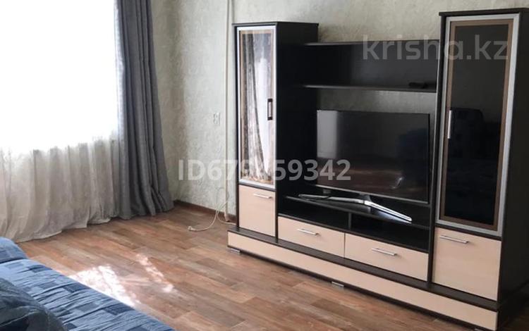 2-комнатная квартира · 54 м² · 3/5 этаж, Бурова 9 — Кабанбай батыра за 14 000 ₸ в Усть-Каменогорске — фото 2