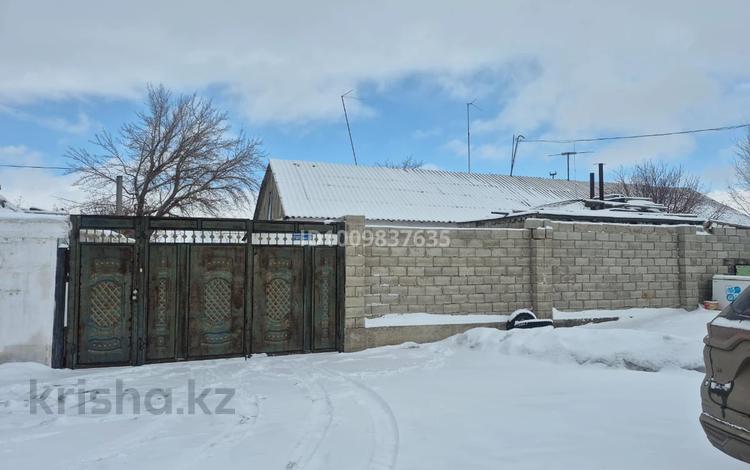 Часть дома · 4 комнаты · 240 м² · 10 сот., Село Кенгир ул. Пушкина 42-1 за 28 млн ₸ в Жезказгане — фото 2