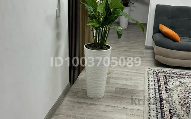 2-бөлмелі пәтер · 55 м² · 2/3 қабат, Конаева 12, бағасы: ~ 14 млн ₸ в Кентау — фото 3