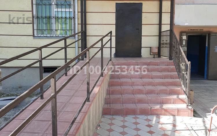 Свободное назначение, офисы, медцентры и аптеки · 40 м² за 14.3 млн 〒 в Таразе — фото 2