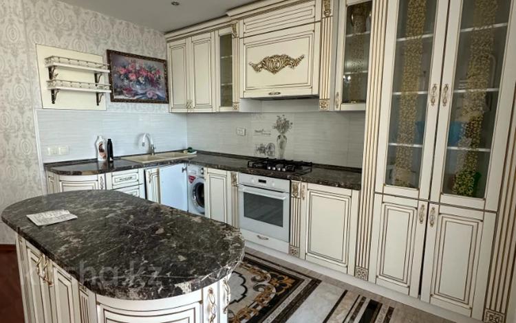 4-комнатная квартира · 132.5 м² · 5/10 этаж, 12-й микрорайон за 39 млн ₸ в Актобе — фото 7
