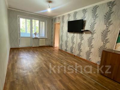 2-бөлмелі пәтер · 45 м² · 3/5 қабат, Салтанат ш/а., бағасы: 12.7 млн ₸ в Таразе, мкр Салтанат