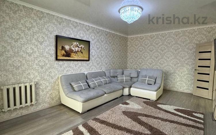 3-комнатная квартира · 87.3 м² · 5/5 этаж, Сарыарка 9/3 за 22.3 млн 〒 в Кокшетау — фото 2