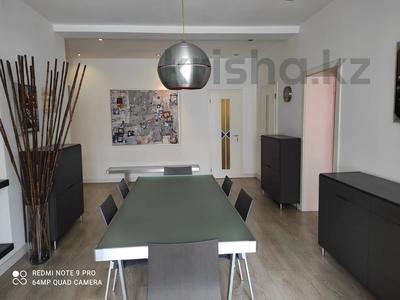 3-комнатная квартира · 136.2 м² · 4/6 этаж, Тулебаева 175 за 800 000 〒 в Алматы, Медеуский р-н