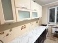 2-бөлмелі пәтер · 54 м² · 5/5 қабат, Назарбаева 244/1, бағасы: 17 млн ₸ в Уральске — фото 4