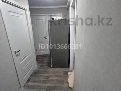 2-комнатная квартира · 44 м² · 2/5 этаж, Майкудук, Майкудук, 15й микрорайон 31 — Сатурн за 12 млн ₸ в Караганде, Алихана Бокейханова р-н