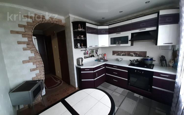 2-бөлмелі пәтер · 50 м² · 9/10 қабат, Набережная ул., бағасы: 130 000 〒 в Петропавловске — фото 2