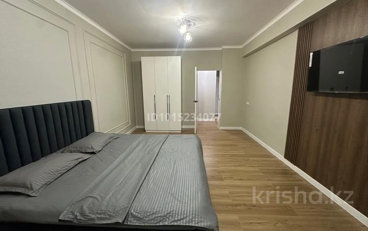 1-бөлмелі пәтер · 46 м² · 3/6 қабат, Скаткова 112 — ЖК СаМал, бағасы: 15 000 ₸ в  — фото 2