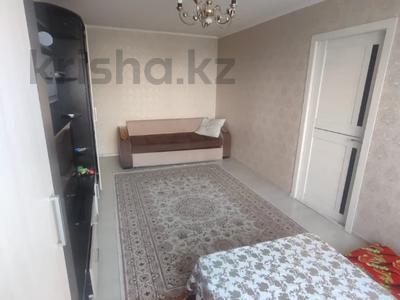 Продажа квартир в Шымкенте: 3-комнатная квартира · 65 м² · 3/5 этаж, 18-й микрорайон, 18-й микрорайон за 22.5 млн 〒 3-комнатная квартира · 65 м² · 3/5 этаж, 18-й микрорайон, 18-й микрорайон за 22.5 млн 〒 в Шымкенте, Аль-Фарабийский р-н