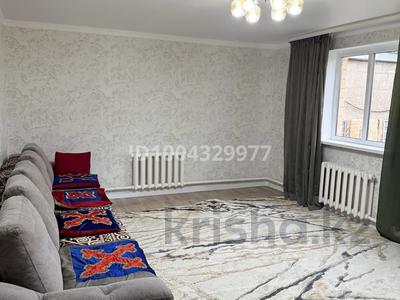 Отдельный дом · 4 комнаты · 100 м² · 11 сот., Достык 60А — Перекресток где магазин темеш за 19.2 млн 〒 в Кабанбае Батыра