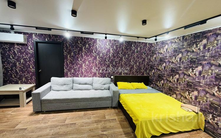2-комнатная квартира · 45 м² · 3/5 этаж, Космонавтов 13 — Ленина за 12 000 ₸ в Рудном — фото 163