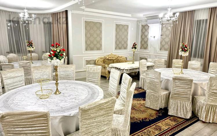 Жеке үй · 6 бөлме · 380 м², Жанибек хана 28, бағасы: 100 000 ₸ в  — фото 2