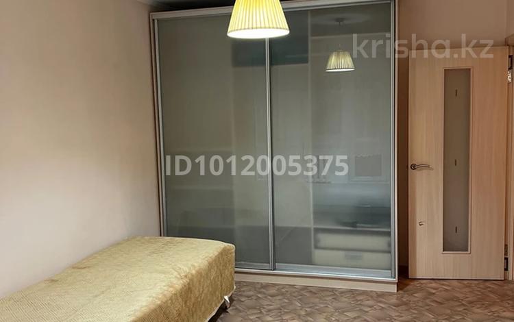 2-бөлмелі пәтер · 45 м² · 3/4 қабат, мкр №8 34 — Шаляпина, бағасы: ~ 29.6 млн ₸ в Алматы, Ауэзовский р-н — фото 2