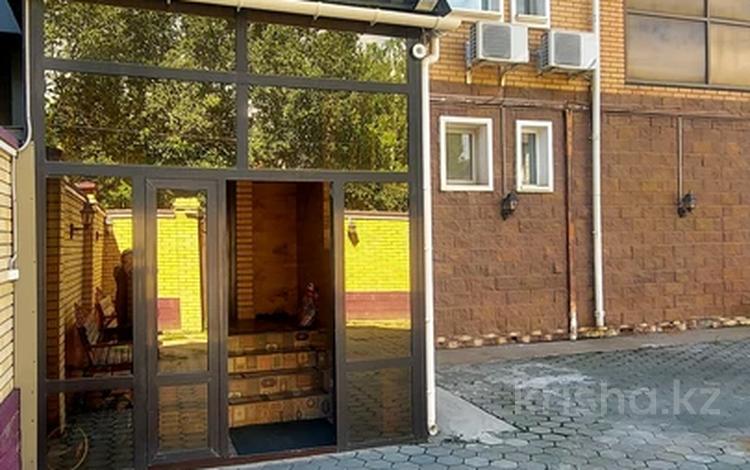 Отдельный дом · 10 комнат · 550 м² · 15 сот., Тесиктас 11 за 550 млн ₸ в Астане, Есильский р-н — фото 2