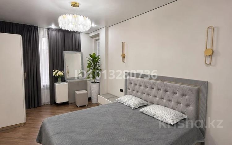 3-бөлмелі пәтер · 80 м² · 4/9 қабат, Гагарина 24а — Колос, бағасы: 65 млн ₸ в Шымкенте — фото 2