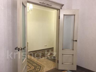 3-комнатная квартира · 90 м² · 5/14 этаж, Сарайшык 7 за 400 000 ₸ в Астане, Есильский р-н