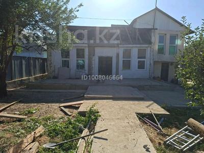 Отдельный дом · 2 комнаты · 100 м², Момышулы — В центре за 70 000 〒 в 