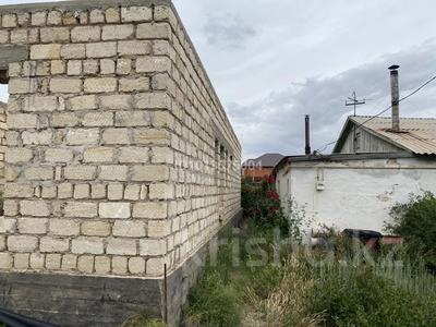 Часть дома · 4 комнаты · 100 м² · 10 сот., Досалиева 24/1 — Пос Индер продаться дом большой и рядом строится новый за 12 млн ₸ в Атырау
