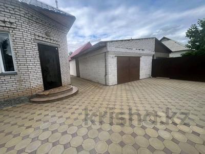 Отдельный дом · 3 комнаты · 125 м² · 10 сот., мкр. Зачаганск пгт, Автомобилистов за 33.5 млн ₸ в Уральске