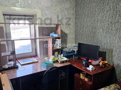 Отдельный дом · 3 комнаты · 50 м² · 6 сот., Достоевского 58 — Рядом с центром за 7 млн ₸ в Шемонаихе