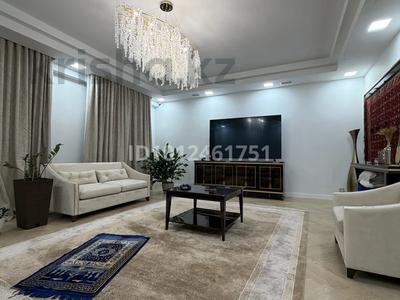 5-бөлмелі пәтер · 300 м² · 1/7 қабат, Митина 4, бағасы: 600 млн ₸ в Алматы, Медеуский р-н