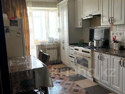 4-комнатная квартира · 175 м² · 4/6 этаж, мкр Жилгородок, Мира за 36 млн ₸ в Актобе