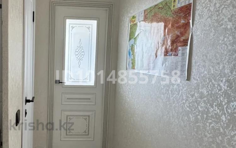 2-бөлмелі пәтер · 64 м² · 2/5 қабат, Султан Бейбарыса — Қорқыт ата, бағасы: 37 млн ₸ в Атырау — фото 2