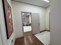 3-бөлмелі пәтер · 130 м² · 2/10 қабат, Алтын орда ш/а. 5Е, бағасы: 61 млн ₸ в Актобе, мкр. Алтын орда — фото 12