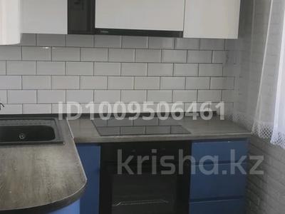 2-комнатная квартира · 45 м² · 3/5 этаж, Майкудук, Майкудук, 14й микрорайон за 11.9 млн ₸ в Караганде, Алихана Бокейханова р-н