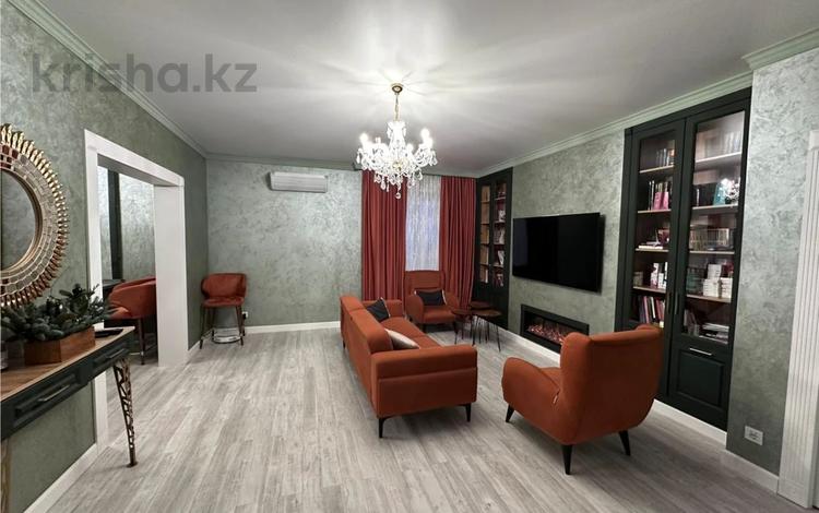 5-комнатная квартира · 130 м² · 7/8 этаж, мкр Новый Город, Пр. Назарбаева за 75 млн ₸ в Караганде, Казыбек би р-н — фото 2