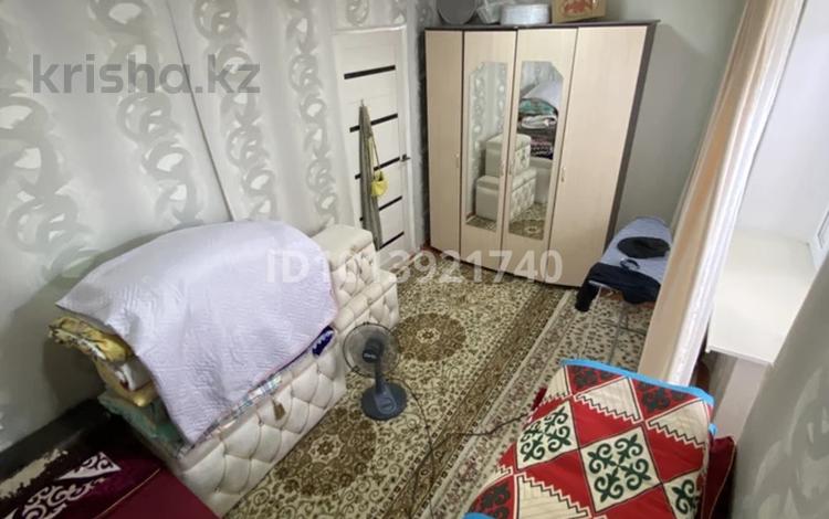 3-комнатная квартира · 50 м² · 4/5 этаж, Сатпаева 90 — Универсам, Кооптранс за 13 млн ₸ — фото 2