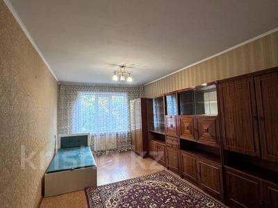 2-бөлмелі пәтер · 51.8 м² · 3/5 қабат, Ақсай-4 ш/а., бағасы: 35 млн ₸ в Алматы, Ауэзовский р-н