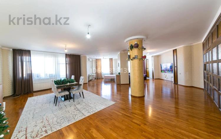 8-комнатная квартира, 602 м², 4/4 этаж, Тасшокы 2 за 285 млн 〒 в Астане, Алматы р-н — фото 2
