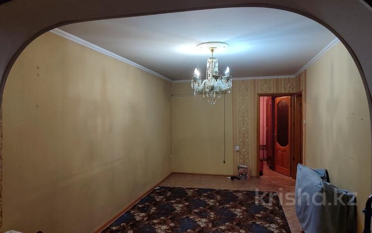 3-бөлмелі пәтер · 60 м² · 2/5 қабат, 12-шағынаудан 227, бағасы: 19.2 млн ₸ в Шымкенте, Енбекшинский р-н — фото 2
