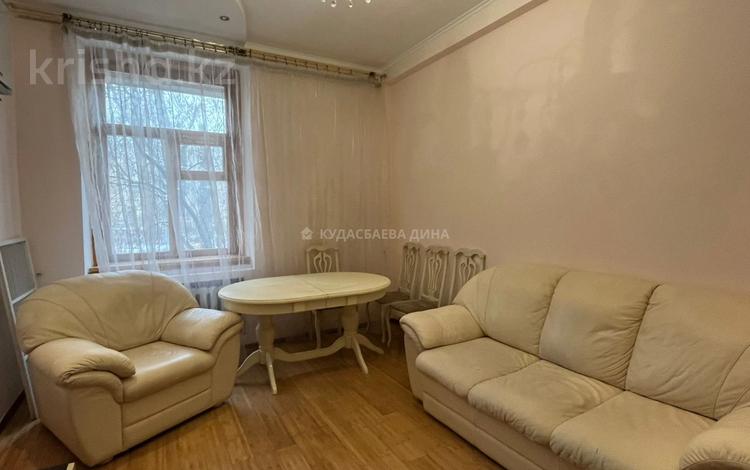 2-комнатная квартира, 52 м², 1/3 этаж помесячно, проспект Абылай Хана 113 — Карасай Батыра