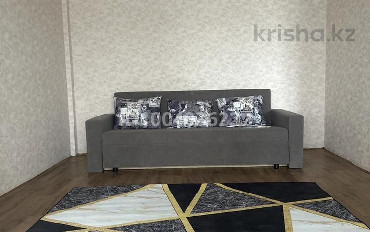 2-комнатная квартира · 45 м² · 5/5 этаж, Добролюбова 33 за 135 000 ₸ в Усть-Каменогорске, Ульбинский — фото 8