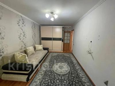 1-комнатная квартира, 32 м², 1/4 этаж, мкр №5 за 19.5 млн 〒 в Алматы, Ауэзовский р-н