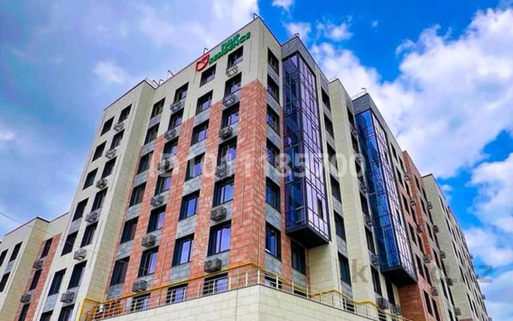 1-бөлмелі пәтер · 51 м² · 6/9 қабат, Жамбыла 20/1 — Проспект Жамбыла / Куаныш Сатпаев, бағасы: 20 000 〒 в Таразе — фото 2