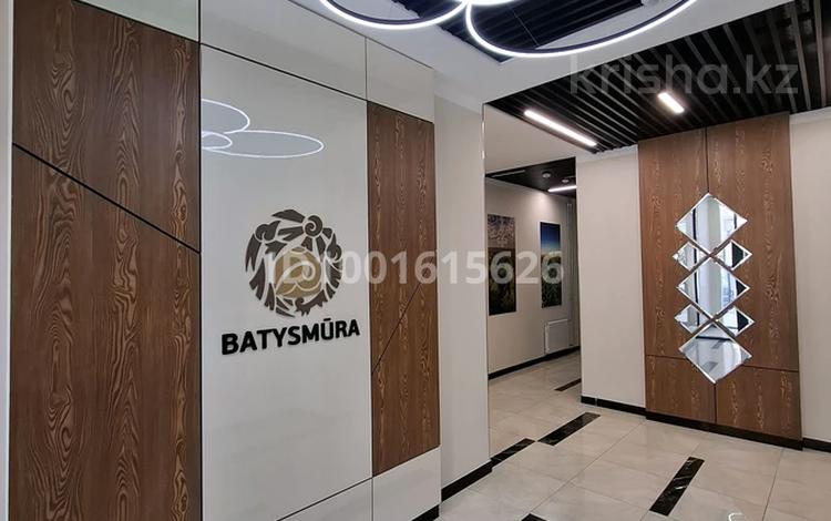 2-комнатная квартира · 56 м² · 2/9 этаж, Абулхайырхана 63 за 36.5 млн 〒 в Атырау — фото 2