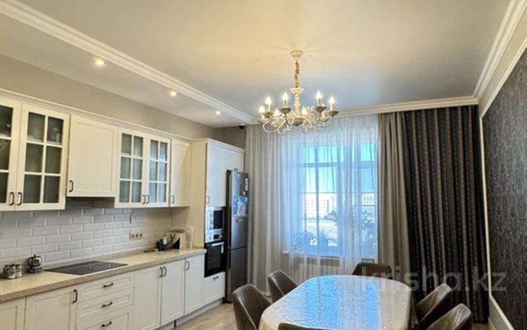 4-бөлмелі пәтер · 190 м² · 6/7 қабат, Наурыз-2 27 — С.Нурмагамбетова, бағасы: 109 млн ₸ в Астане, Алматы р-н — фото 2