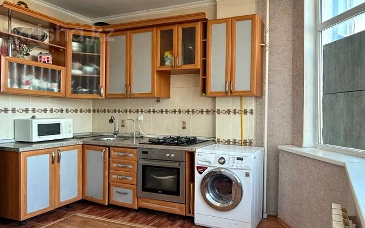 3-бөлмелі пәтер · 83.7 м² · 6/9 қабат, Сатпаева 2г, бағасы: 30 млн ₸ в Атырау — фото 2